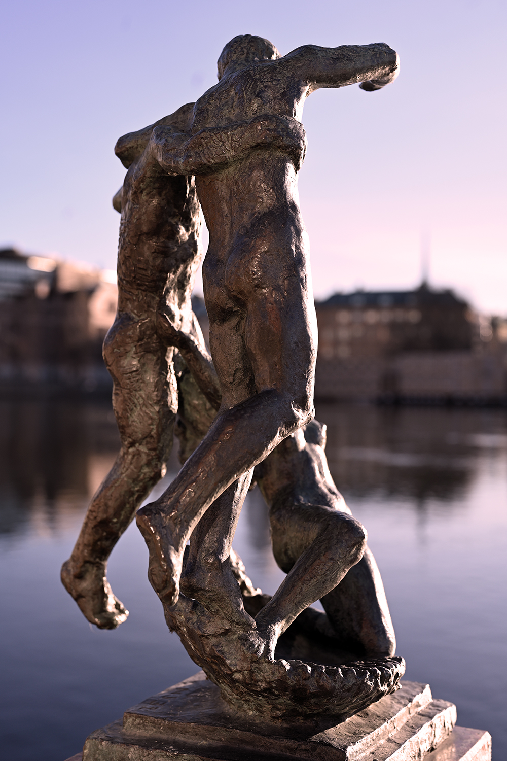 DSC_4091a statue statue