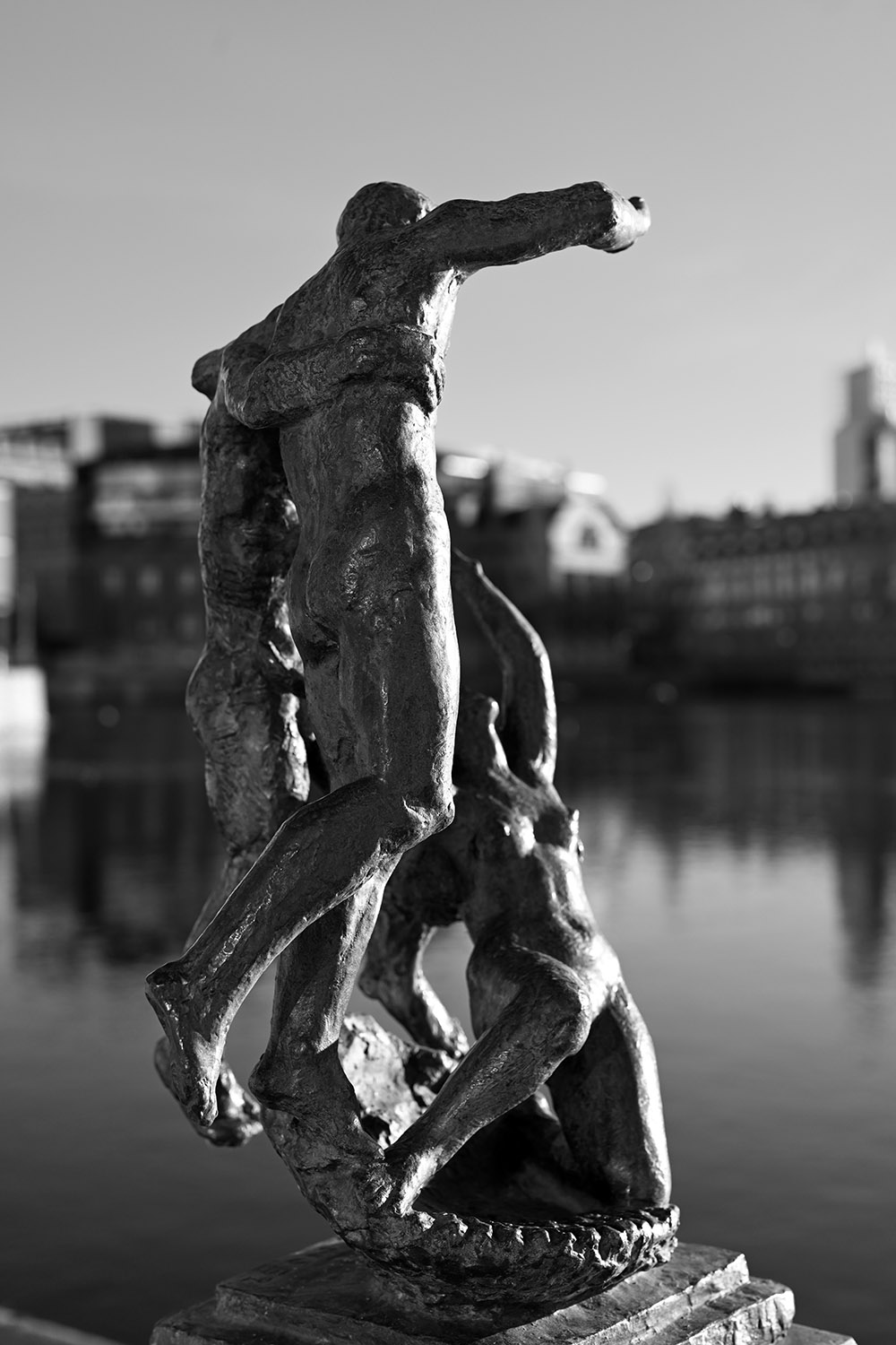 DSC_4092b statue statue