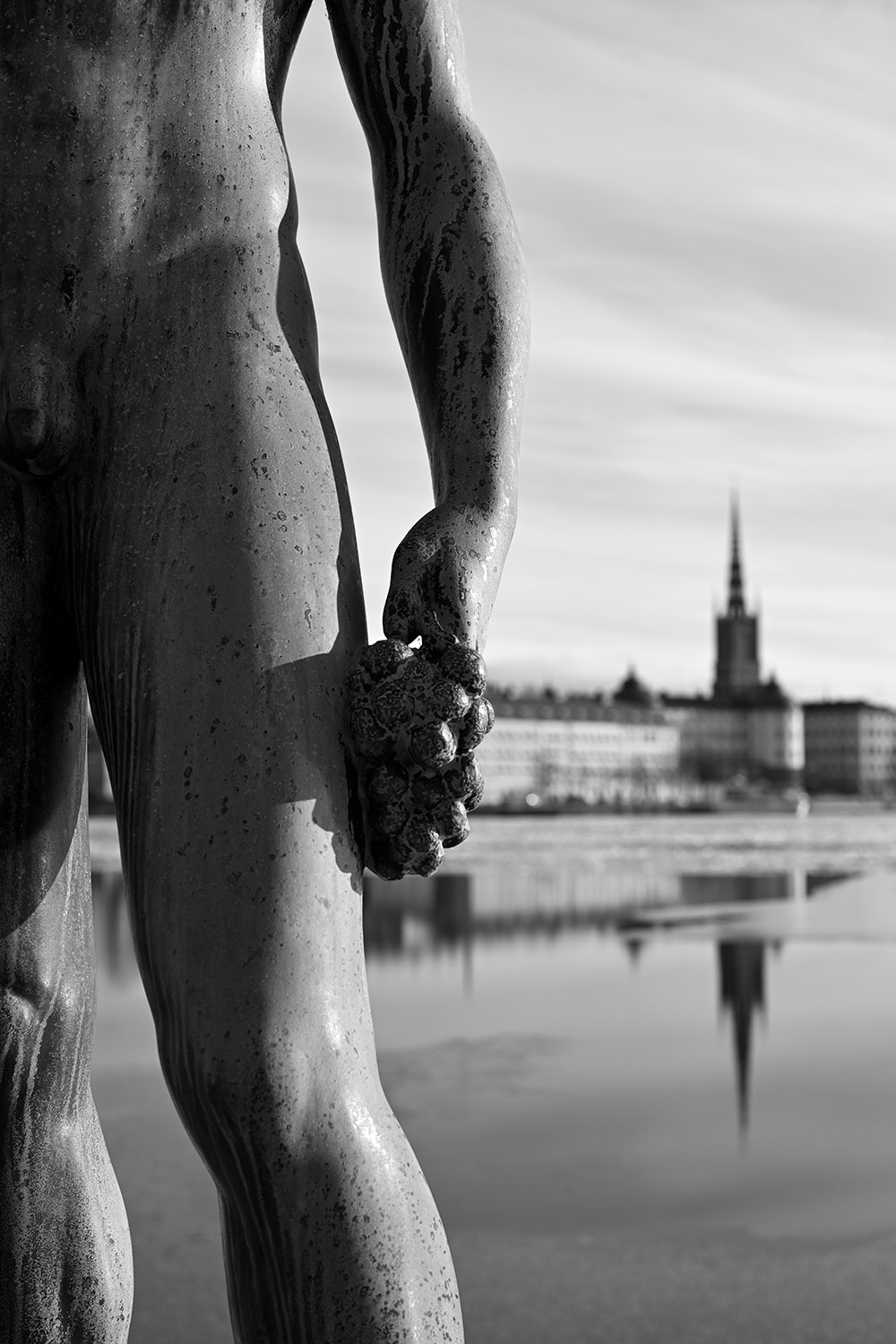 DSC_4145b statue
